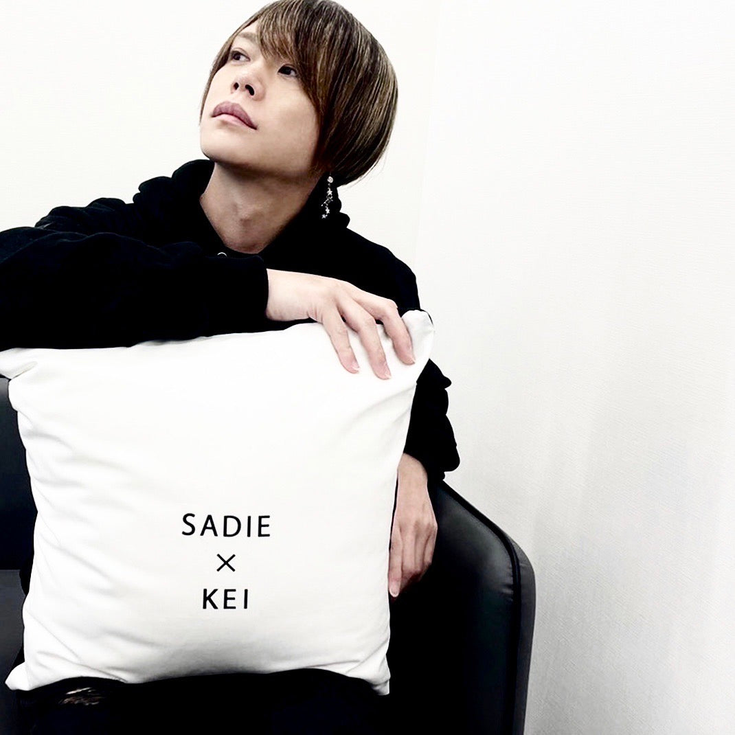 VANISH SADIE × KEI BWクッションカバー